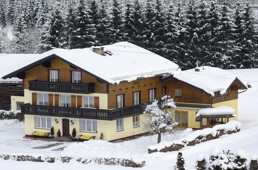 Haus Dachstein Schnitzer Hotel Eben Im Pongau Buitenkant foto